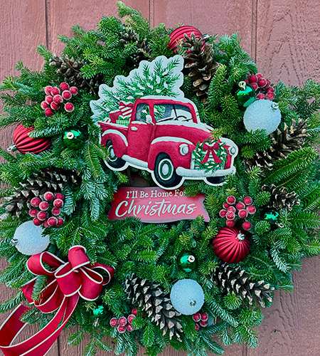 another Hill Farms decorated wreath